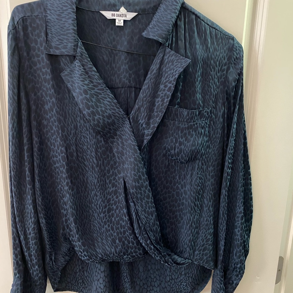 Women's Top